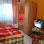 Apartment Lona -
