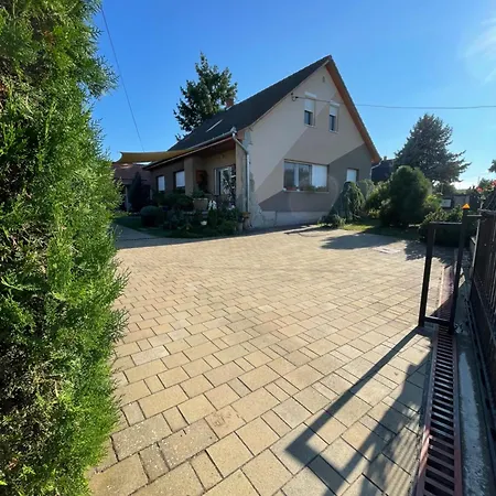 Lona - * Szolosgyorok