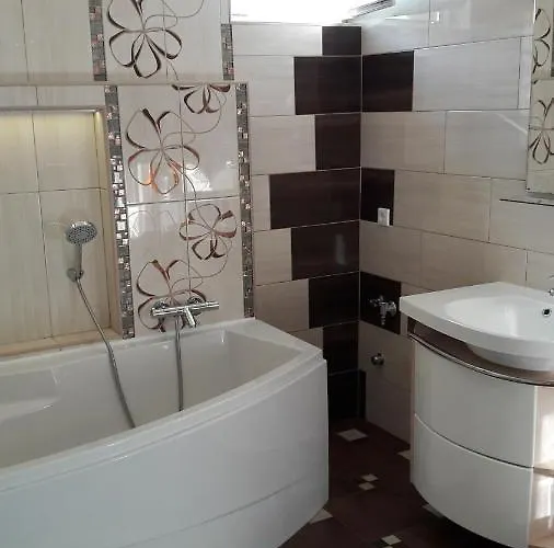 Lona - 아파트 Szolosgyorok