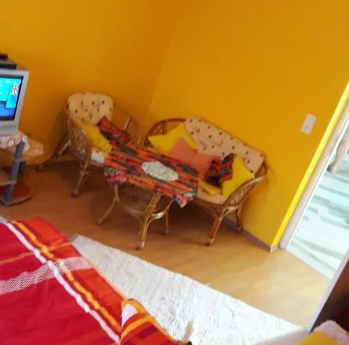 Lona - 아파트 Szolosgyorok