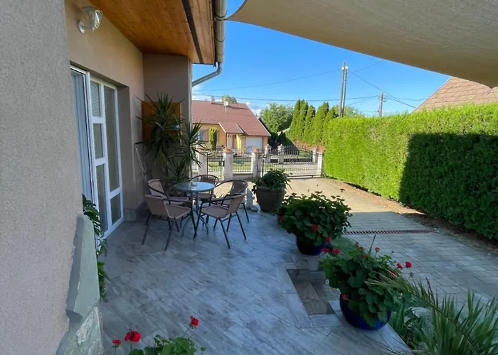 아파트 Lona - Szolosgyorok